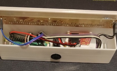 Larson scanner inside custom printed case for Cylon effect